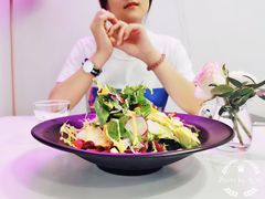 威克特招牌沙拉-威克特披萨汉堡