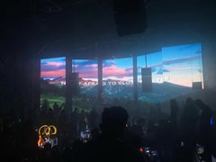 -简奥斯汀·赫本酒吧