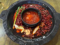 -黄潇洒老火锅(九眼桥宏济巷店)
