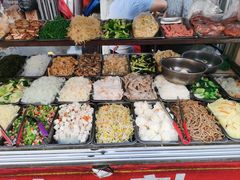 -许西美食一条街