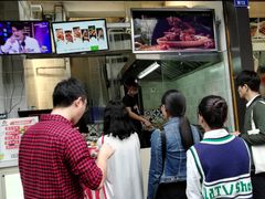 等位区-徐亮烤蹄(建设路店)