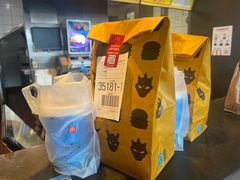 -麦当劳(虹梅路地铁站店)