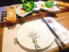 过桥米线-翠湖湾海鲜音乐餐厅
