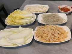 -光头药膳鸡(莱茵小镇店)