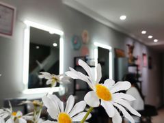 -ME觅妆·定制美妆·彩妆私教(菱角湖店)