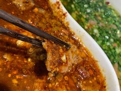 鸳鸯水煮牛肉-成都吃客(九眼桥店)