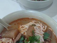 -李先生牛肉面大王(北京站售票厅餐厅)