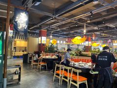 -老船舫·现做活鲜鱼馆(东郊记忆店)