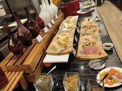 -圣丰索菲特·2 On 988 Café 自助餐厅