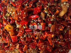 -黄桷树曹家私房菜(江与城店)
