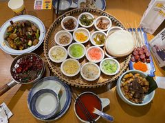 -包整·丝娃娃(一览甲秀楼风景店)