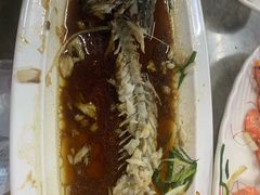 -四川小胡子海鲜(丁村万人海鲜广场店)