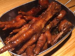 弄堂里的卤鸡爪-弄堂里(雨花客厅店)