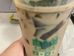 -林小柔绿豆沙牛乳(陆家嘴店)