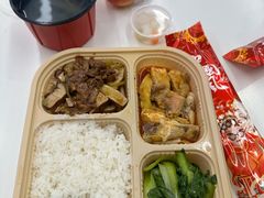 -银泰百货(厦门国贸中心店)