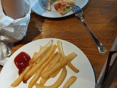 -Geneva日内瓦餐厅(西郊宝成花苑店)