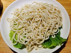 -茸梅路右拐龙虾-农家菜(松江店)