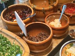 -云阿蛮云南生烫牛肉米线(奉贤路店)