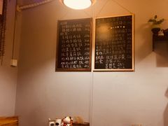 -蜗牛小馆醉乡民谣云南菜(惠新西里店)