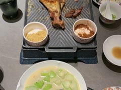 -羊门客在·烤盐池滩羊·川菜