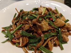 -鄱阳湖·江西小炒·瓦罐煨汤(五道口店)