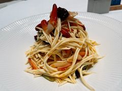 -品海楼·大连海胆锅贴馆(东港店)