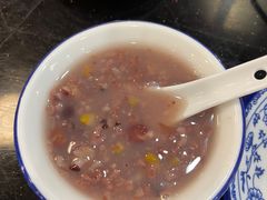 -布衣侯粥道馆(苍梧路店)