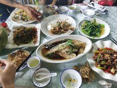 -范饭椰林川湘味海鲜·椰子鸡(三亚湾椰梦长廊店)