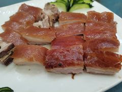 特色地炉烤乳猪-朗记餐厅·传统湛江菜(康宁路店)