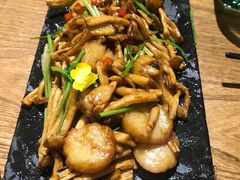 -荟廷·晶萃(陆家嘴尚悦湾店)