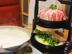 芝士浓汤胶原蛋白锅-西月山居匠心创意料理(江汉路新佳丽广场店)