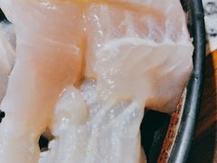-老牌坊云南鱼豆花火锅(哈西万达店)