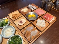-银米·云南传统过桥米线(双廊黑金冠店)