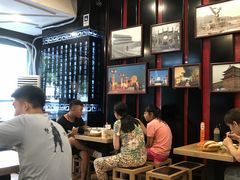 大堂-陕味食族油泼面·小炒盖码面(双榆树店)