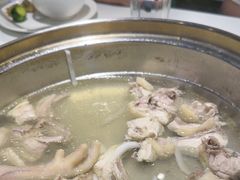 -烹然四季椰子鸡火锅(姚家园万象汇店)