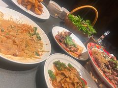 -那家老院子东北菜.饺子.小鸡炖蘑菇(宁山店)