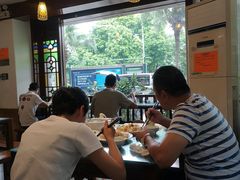 -黄但记老店·陈村粉食府