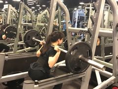 -一兆韦德健身(慧芝湖店)