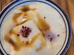 -云阿蛮云南生烫牛肉米线(奉贤路店)