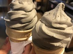 -麦当劳(展览路店)