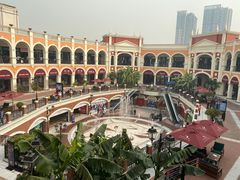 -佛罗伦萨小镇广佛名品奥特莱斯(疏港路店)