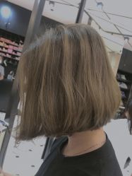 -HAIR CORNER