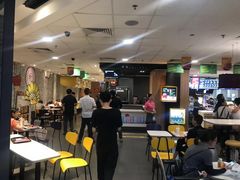 大堂-麦当劳(广州新港东路第二分店)