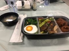 -深圳锦龙奥迪4S店(前海店)