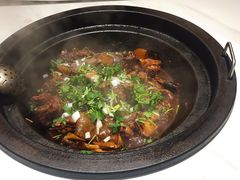 -咱屯子铁锅炖直营店(保利店)