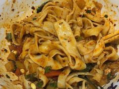 经典油泼面-黎一碗大碗手工面(城市立方店)