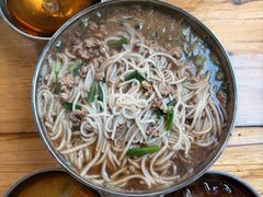 -正宗杨记普洱酸醋米线(总店)