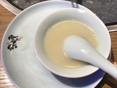 -三人行骨头王火锅(长寿店)