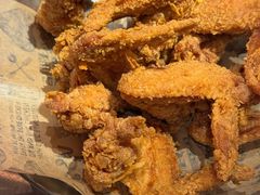 -BHC炸鸡(明洞总店)