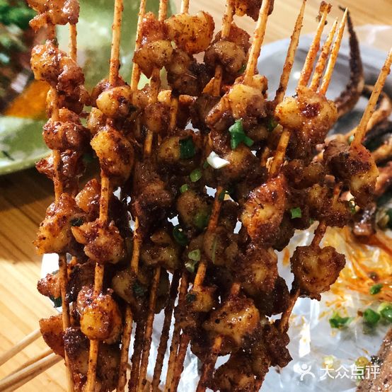 胡子烧烤(学府里店)